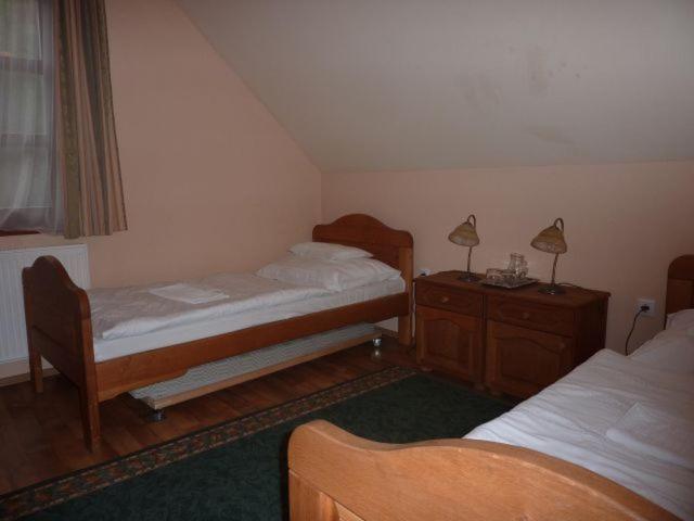 Bátaapáti Naspolya Panzio Es Etterem Bed & Breakfast 部屋 写真